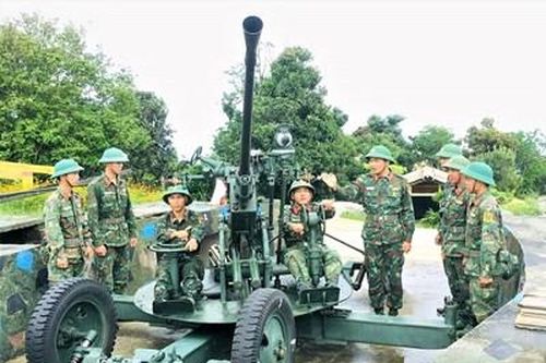 Bộ đội đảo tiền tiêu khắc ghi lời Bác dặn