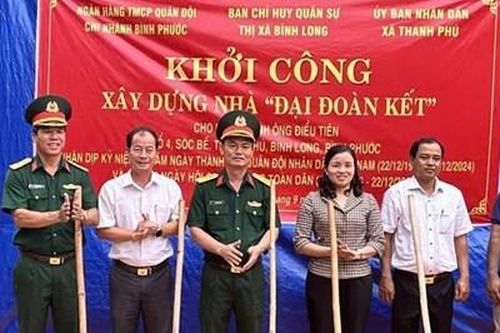 Bộ Chỉ huy Quân sự tỉnh Bình Phước khởi công xây dựng nhà 'Đại đoàn kết' tặng đồng bào dân tộc thiểu số