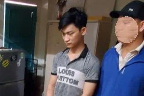 'Cắm' điện thoại lúc chiều, đêm quay lại cướp