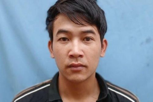 Mâu thuẫn tình cảm, khống chế luôn con của bạn gái