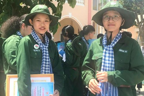 Thực hiện tốt công tác giáo dục chính trị, tư tưởng, giáo dục quốc phòng và an ninh