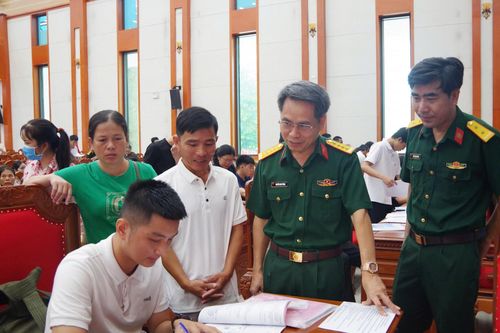 Trường Sĩ quan Thông tin tiếp nhận học viên đào tạo khóa ĐH31