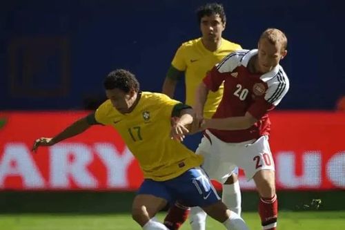 Đồng đội cũ siêu sao Neymar vừa gia nhập CLB Bình Dương là ai?