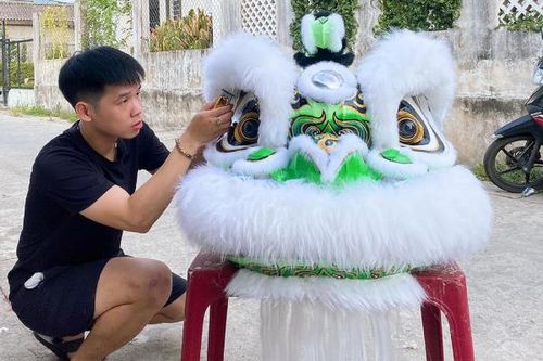Nghề làm đầu lân xứ Cố Đô