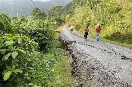 Bắc Kạn: Phản ứng khẩn cấp khi phát hiện nguy cơ sạt lở cao, đảm bảo an toàn cho người dân