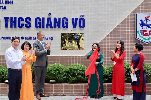 Trường THCS Giảng Võ có chương trình dạy tiếng Pháp đạt chuẩn quốc tế