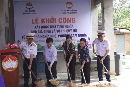 Cam Ranh: Khởi công xây dựng 2 căn nhà tình nghĩa cho hộ nghèo