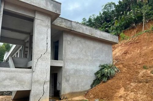 Mưa lớn trên diện rộng, nhiều huyện miền núi tỉnh Thanh Hóa có nguy cơ bị sạt lở