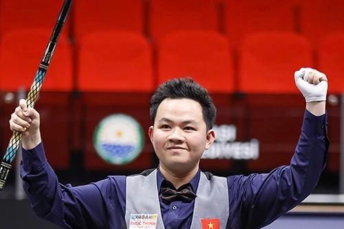 Bao Phương Vinh quyết tâm bảo vệ ngôi vô địch giải Billiards Carom 3 băng thế giới