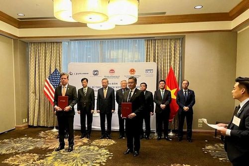 PTSC hợp tác với hai tập đoàn năng lượng Mỹ để phát triển lĩnh vực LNG