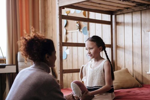 7 dấu hiệu trẻ lớn lên trong gia đình độc hại