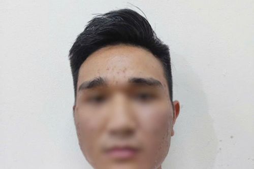 Tống tiền người khác vì nghi ngờ 'ngoại tình' với vợ mình