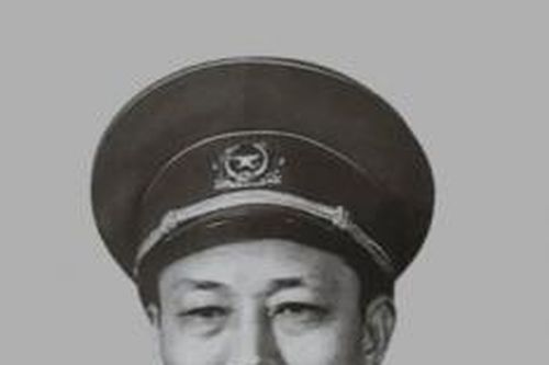 Trung tướng Đồng Sỹ Nguyên được truy tặng danh hiệu 'Anh hùng Lực lượng vũ trang nhân dân'