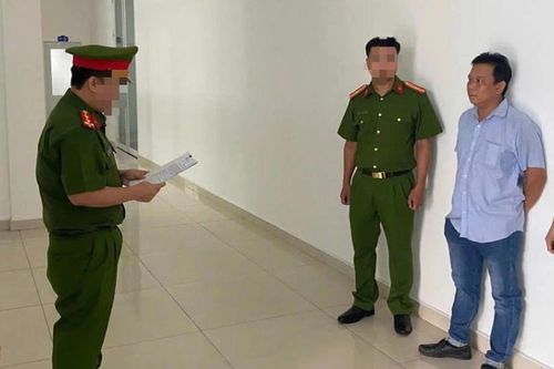 Bình Dương: khởi tố chủ doanh nghiệp chôn chất thải gây ô nhiễm môi trường