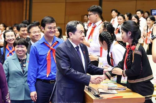 Chủ tịch Quốc hội dự Phiên họp giả định 'Quốc hội trẻ em'