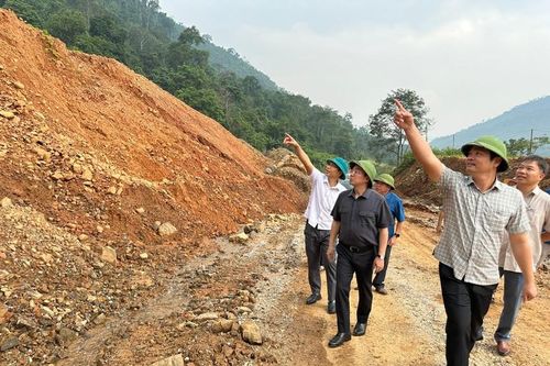 Sạt lở nghiêm trọng tuyến đường thành phố Bắc Kạn - hồ Ba Bể