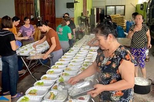 Bảo quản an toàn thực phẩm cho người dân vùng bão, lũ