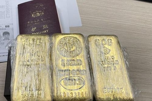 Phát hiện 2 vụ vận chuyển lậu 6kg vàng qua đường hàng không