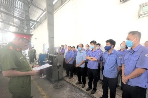 15 bị cáo Trung tâm Đăng kiểm 60-04D lĩnh án nhận hối lộ