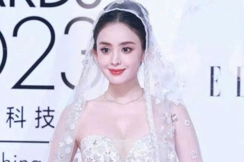 Khủng hoảng liên tiếp của Cổ Lực Na Trát
