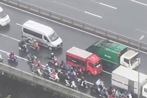 Tinh thần đoàn kết trong cơn bão Yagi khiến Việt Nam trở nên hấp dẫn trong mắt nhà đầu tư