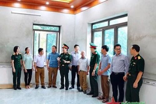Binh chủng Tăng Thiết giáp: Khánh thành, bàn giao 2 'nhà đại đoàn kết' tại Hòa Bình