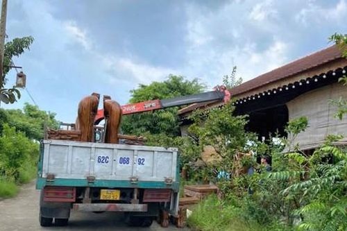 Long An: Tháo dỡ công trình xây dựng trái phép trên đất lúa