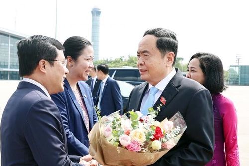 Chủ tịch Quốc hội Trần Thanh Mẫn hội đàm với Chủ tịch Quốc hội Lào Saysomphone Phomvihane