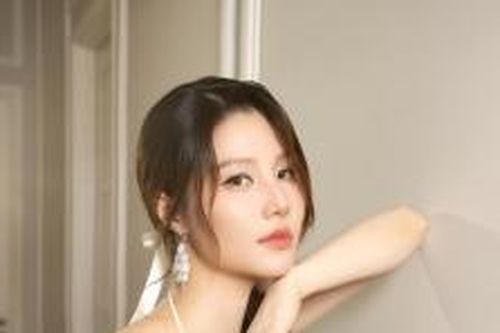 Diễm My 9X đẹp như nàng thơ, rạng rỡ trong mọi khung hình