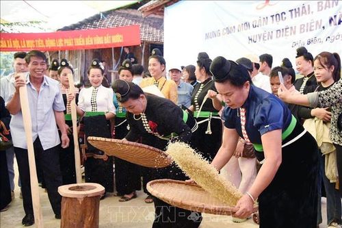 Phục dựng Lễ hội mừng cơm mới dân tộc Thái bản U Va