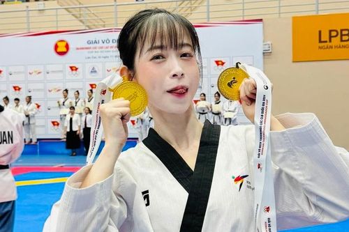 Châu Tuyết Vân và taekwondo TPHCM giành 5 HCV ngày đầu giải vô địch quốc gia