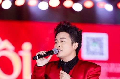 Ca sĩ Tùng Dương: Trải lòng qua 'Người đàn ông hát'