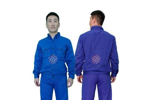 Đồng phục công nhân: Chìa khóa tạo nên an toàn và hiệu quả tại nơi làm việc