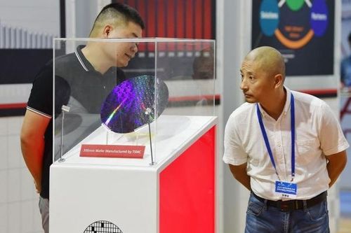 TSMC chủ động thông báo với Mỹ về việc cung cấp chip cho Huawei