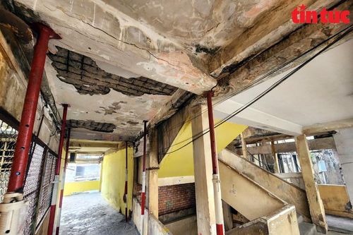 TP Hồ Chí Minh: Người dân sống bất an trong các chung cư chờ sập