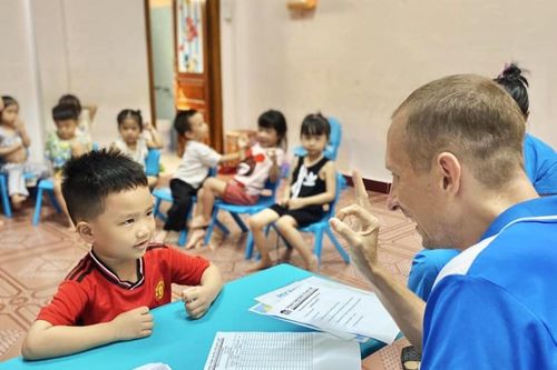 Quản lý các trung tâm ngoại ngữ: Cần sự phối hợp của địa phương