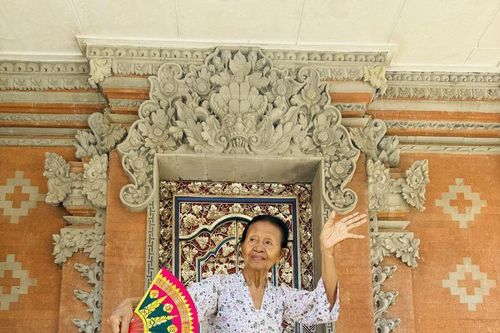 Arini Alit - Huyền thoại múa Bali