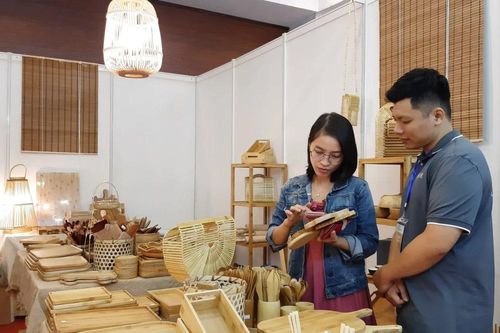 Đẩy mạnh kết nối nguyên liệu, tạo đầu ra bền vững ngành hàng thủ công mỹ nghệ