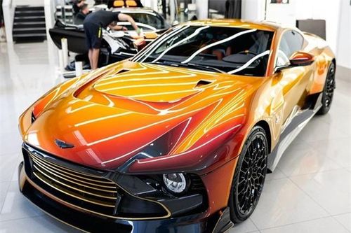 Mẫu Aston Martin có màu sơn đắt hơn một chiếc Porsche 911 mới