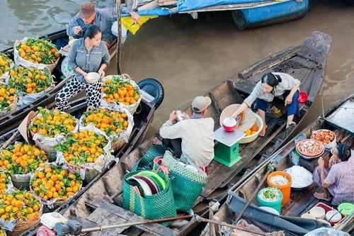 Chợ nổi - di sản văn hóa của miền Tây Nam Bộ