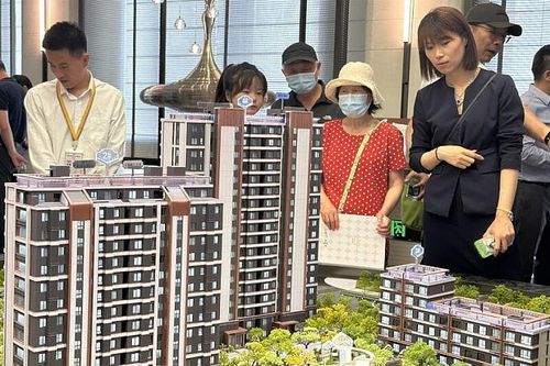 Lần đầu tiên trong năm 2024, doanh số bán nhà tại Trung Quốc quay đầu tăng