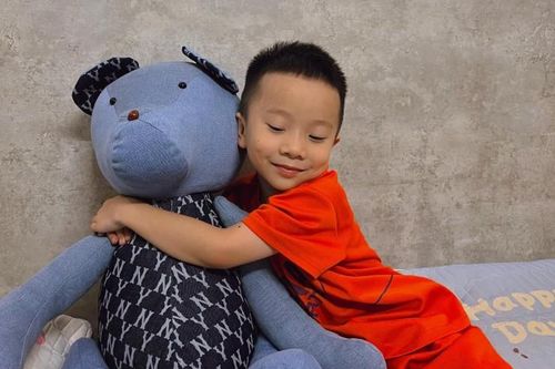 'Hồi sinh' rác vứt đi thành thứ đáng yêu ai cũng thích, bán cực đắt hàng