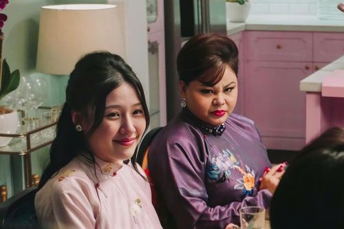 'Cô dâu hào môn' thu 68 tỷ đồng, khó cán mốc trăm tỷ