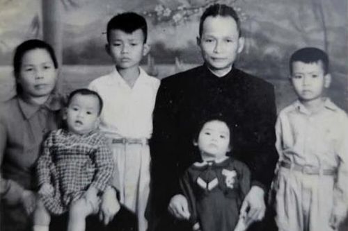 Người chiến sĩ Cộng sản kiên trung, bất khuất
