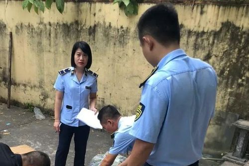 Bắc Giang: Tạm giữ số lượng lớn hàng hóa nhập lậu, không rõ nguồn gốc