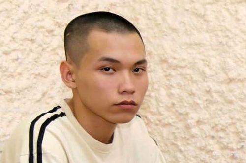 'Phi công' 16 tuổi đâm người tình 27 tuổi trọng thương tại nhà nghỉ