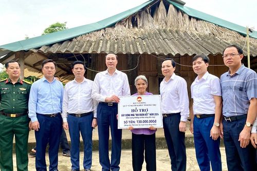 Ấm áp những ngôi nhà Đại đoàn kết