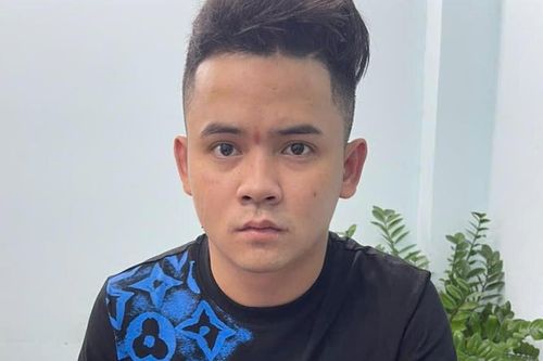 Vô cớ đâm người
