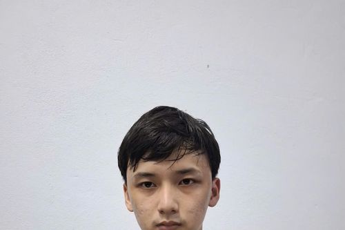 'Cõng' án treo đi trộm