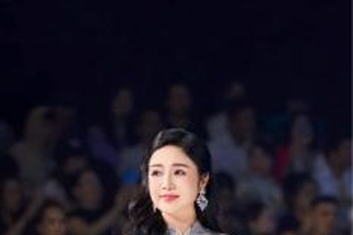 Người đẹp 'lá ngọc cành vàng' Thu Hà bây giờ ra sao?